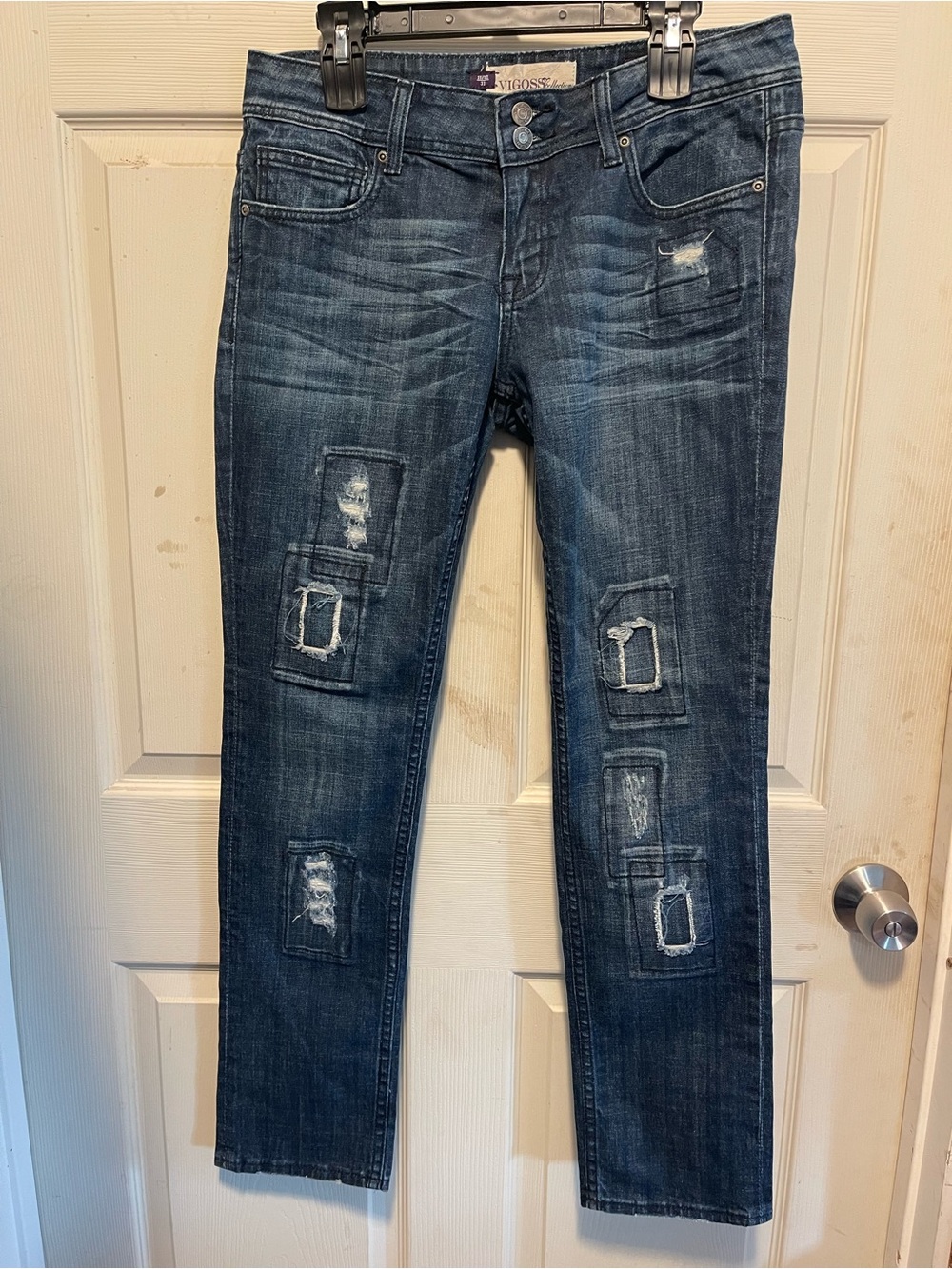 Vigoss Women’s Dark Blue Distressed Skinny Jeans